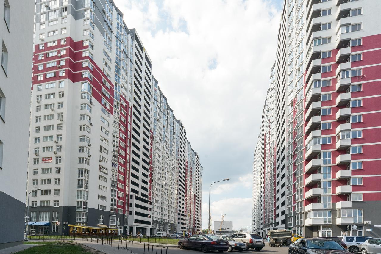 Smart Apartments Drahomanova Kiev Ngoại thất bức ảnh